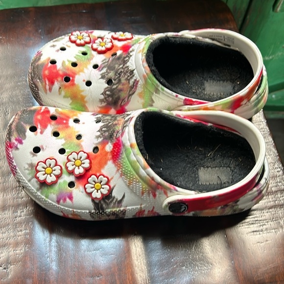 Crocs tie dye fur lined with jibs Size J3 - Picture 2 of 5